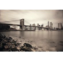 Ansicht der Brooklyn Bridge und der Skyline von New York