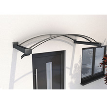 Haustürvordach aus Polycarbonat an einer Fassade über einer Tür