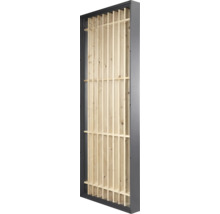 Regalsystem mit Holzstruktur in Metallrahmen