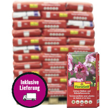 Palette mit FloraSelf Gärtner Balkon- und Kübelpflanzenerde inklusive Lieferung