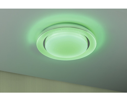 Deckenleuchte mit runder Form im eingeschalteten Zustand