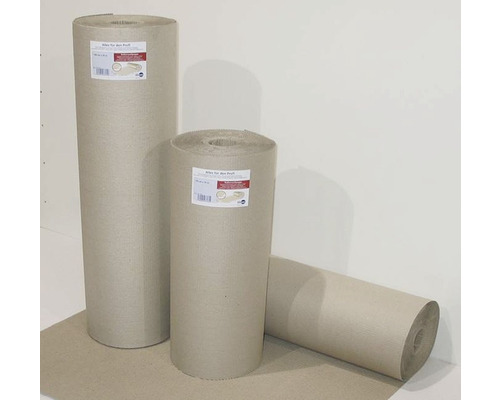 Mehrere Rollen aus Wellpappe