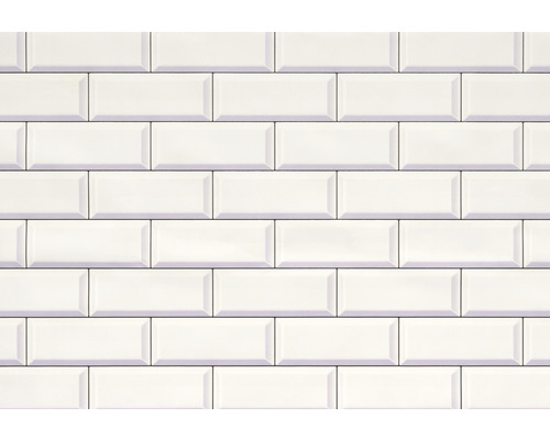 Rechteckige Wandfliesen im Mauerverband