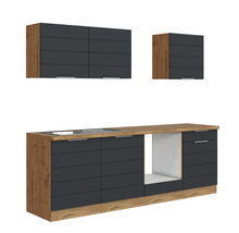 Küchenzeile mit Spüle, Hänge- und Unterschränken