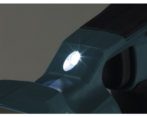 Detailaufnahme einer Heckenschere mit eingeschalteter LED Leuchte