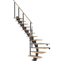 Spindeltreppe mit Holzstufen und Metallgeländer