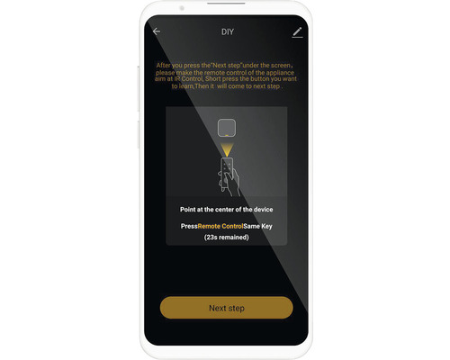 Smartphone-Display mit Anweisungen zur Einrichtung einer Fernbedienung