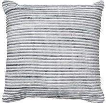 Dekokissen mit horizontalem Streifenmuster