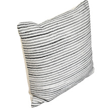 Dekokissen mit Streifenmuster