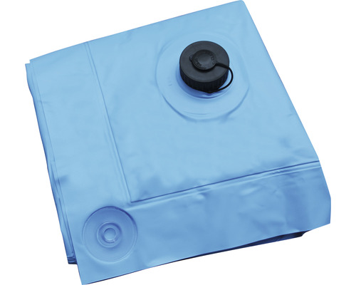 Zusammengefalteter Wassersack mit Einfüllstutzen