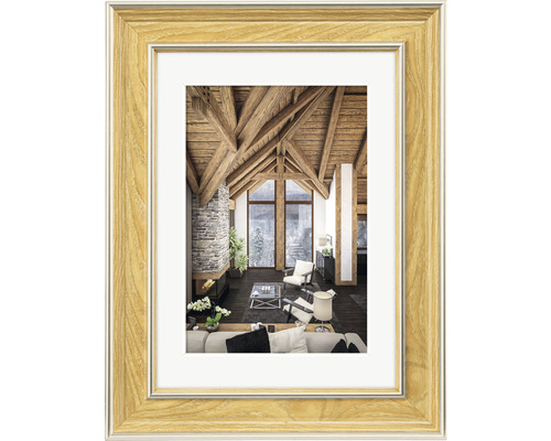 Bilderrahmen mit Passepartout, Dekoratives Wohnzimmer im Inneren