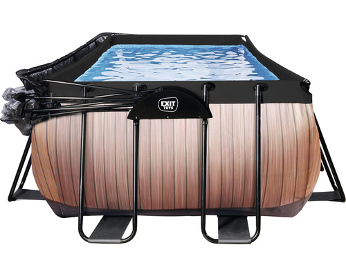 Rechteckiger Pool mit schwarzem Rahmen und Holzoptik-Verkleidung