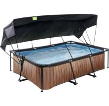 Rechteckiger Pool mit Holzverkleidung und Sonnenschutz