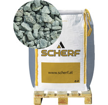 Big Bag mit Ziersplitt auf Holzpalette