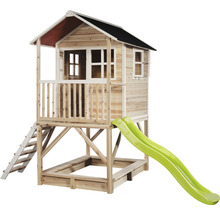 Holzspielhaus mit Rutsche und Sandkasten