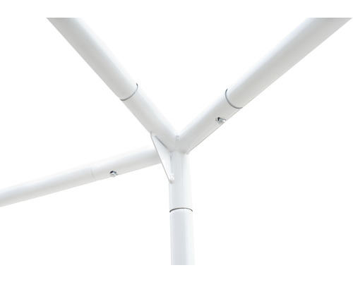 Detailansicht eines Pavillongestells aus Metall