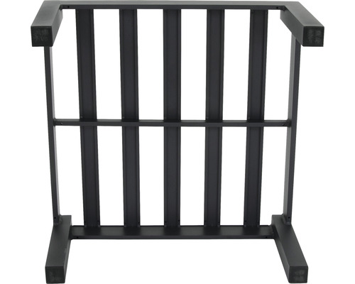 Schwarzes Metallgestell mit vertikalen und horizontalen Streben