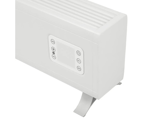 Detailansicht eines weißen Heizkörpers mit Bedienfeld und Standfüßen.