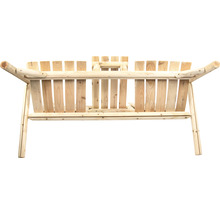 Holzbank mit rustikalem Design für den Außenbereich