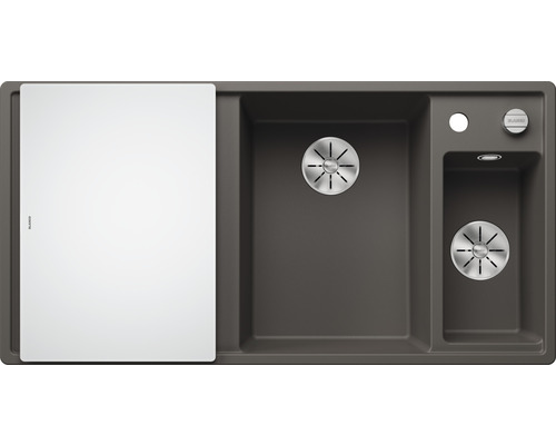 Spüle mit Abtropffläche und Schneidebrett