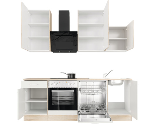 Küchenzeile mit Hängeschränken, Dunstabzugshaube, Herd, Spülmaschine und Spüle.