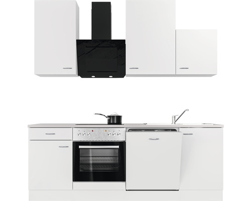 Komplette weiße Küche mit Dunstabzugshaube, Spüle, Herd und Geschirrspüler.