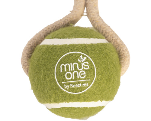 Grüner Tennisball für Hunde mit Seil und Minus One by Beeztees Logo