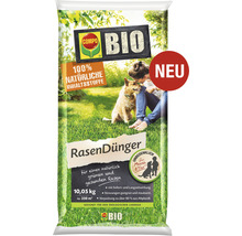 Verpackung von Compo Bio Rasendünger mit Informationen zu Inhaltsstoffen, Gewicht und Anwendungsbereich.