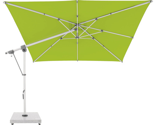 Quadratischer Ampelschirm mit stabilem Standfuß für den Außenbereich.