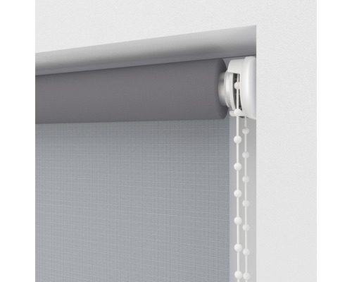 Rollladen mit Kettenzug zur Fensterdekoration