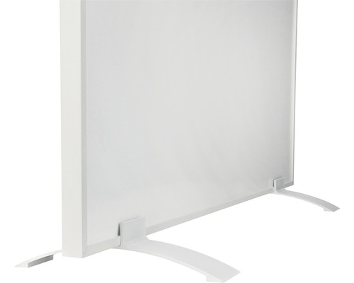 Freistehende weiße Heizung mit Standfüßen