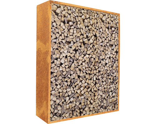 Brennholzregal aus Stahl gefüllt mit Holz