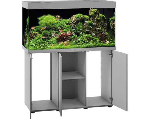 Aquarium mit Unterschrank, dekoriert mit Pflanzen und Fischen