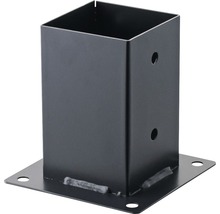 Pfostenanker aus Metall mit quadratischer Grundplatte und Befestigungslöchern