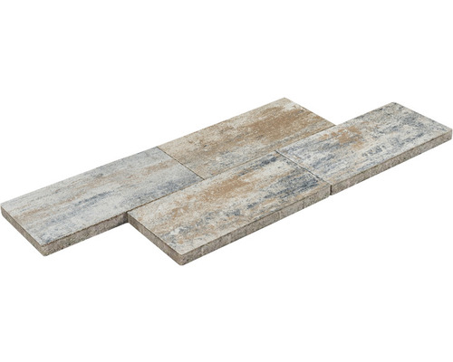 Rechteckige Pflastersteine aus Beton
