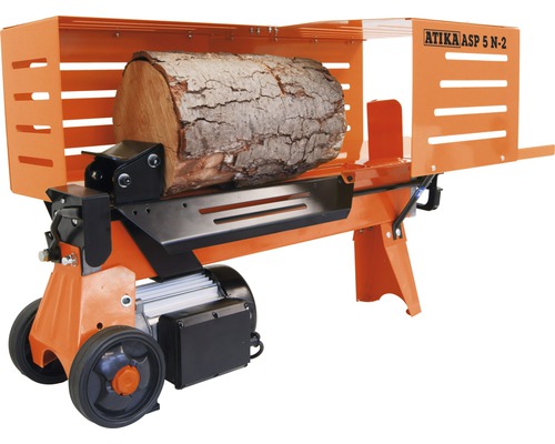 Holzspalter mit Holzstamm