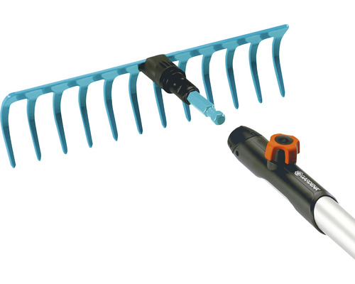 Gartengerät Rechen mit Stiel zur Gartenarbeit