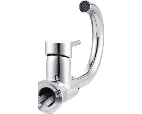 Wasserhahn aus Metall