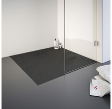 Ebenerdige Dusche mit Duschrinne und Glaswand