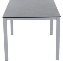 Quadratischer Esstisch mit Tischplatte und vier Beinen
