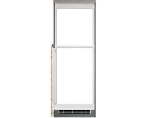 Küchenschrank mit geöffneter Tür