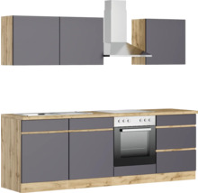 Komplette Küche mit Hängeschränken, Dunstabzugshaube, Spüle, Kochfeld und Backofen