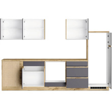 Küchenzeile mit Hänge- und Unterschränken sowie Schubladen