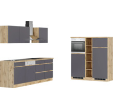 Komplette Küchenzeile mit Hängeschränken, Dunstabzugshaube, Spüle, Herd, Geschirrspüler und Backofen