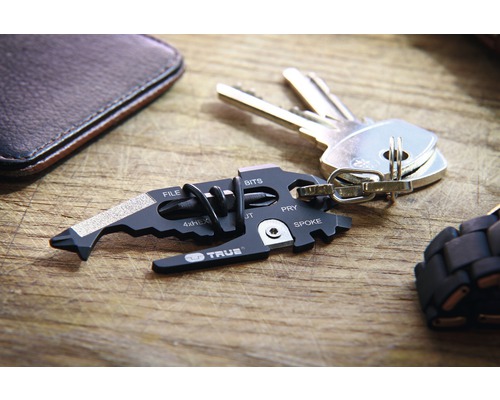 Multifunktionswerkzeug am Schlüsselanhänger