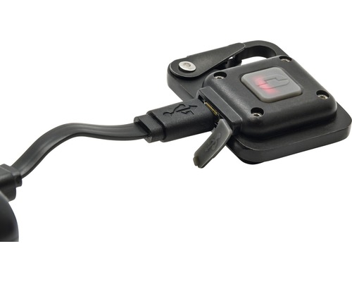 Nahaufnahme einer Lampe mit USB-Kabel zum Aufladen