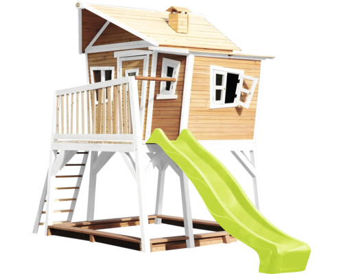 Spielhaus mit Rutsche und Sandkasten