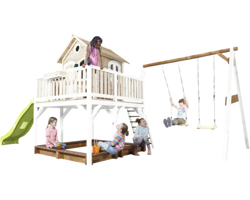 Spielplatz mit Spielhaus, Rutsche, Sandkasten und Schaukel für Kinder