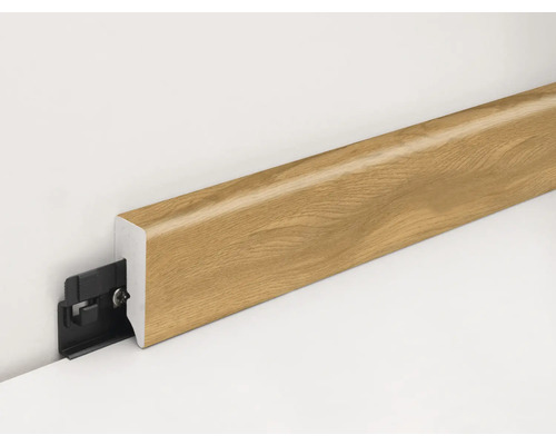 Sockelleiste aus Holz mit Befestigungsclip