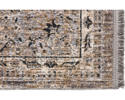 Teppich mit Muster und Fransen